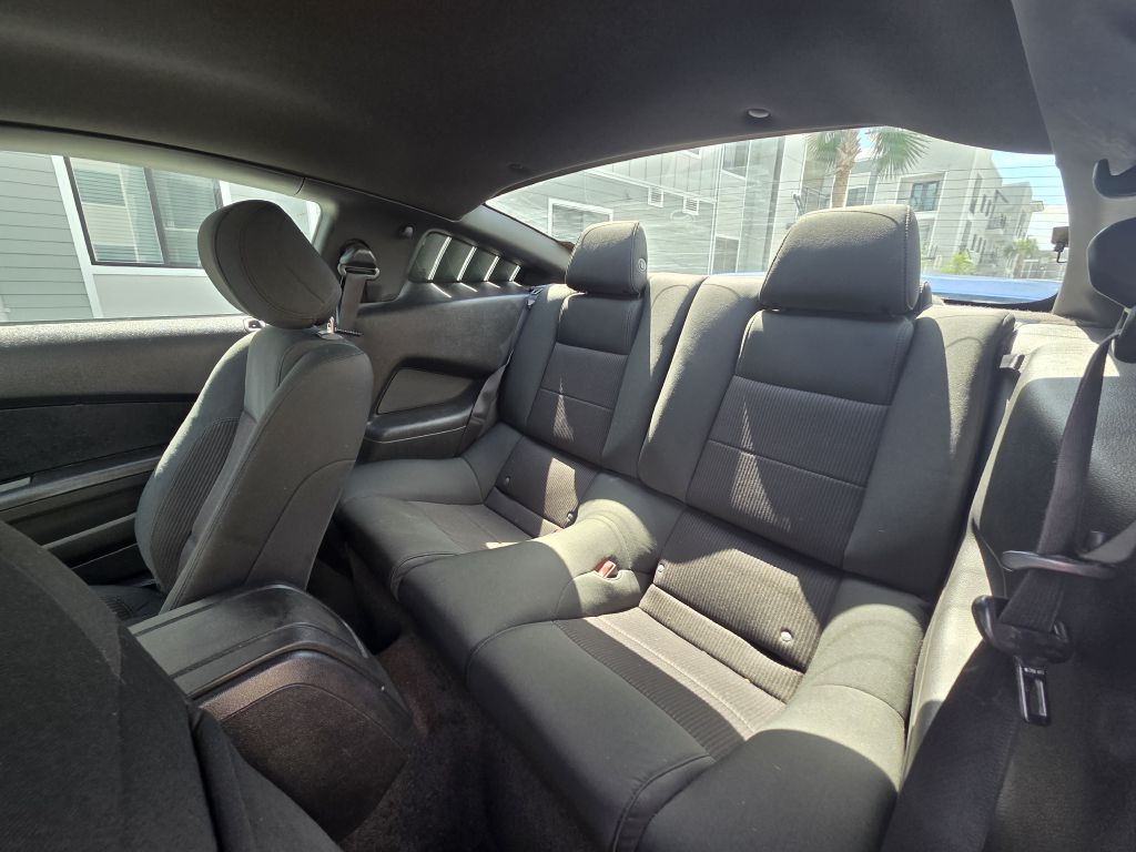 2014 Ford Mustang Image 21