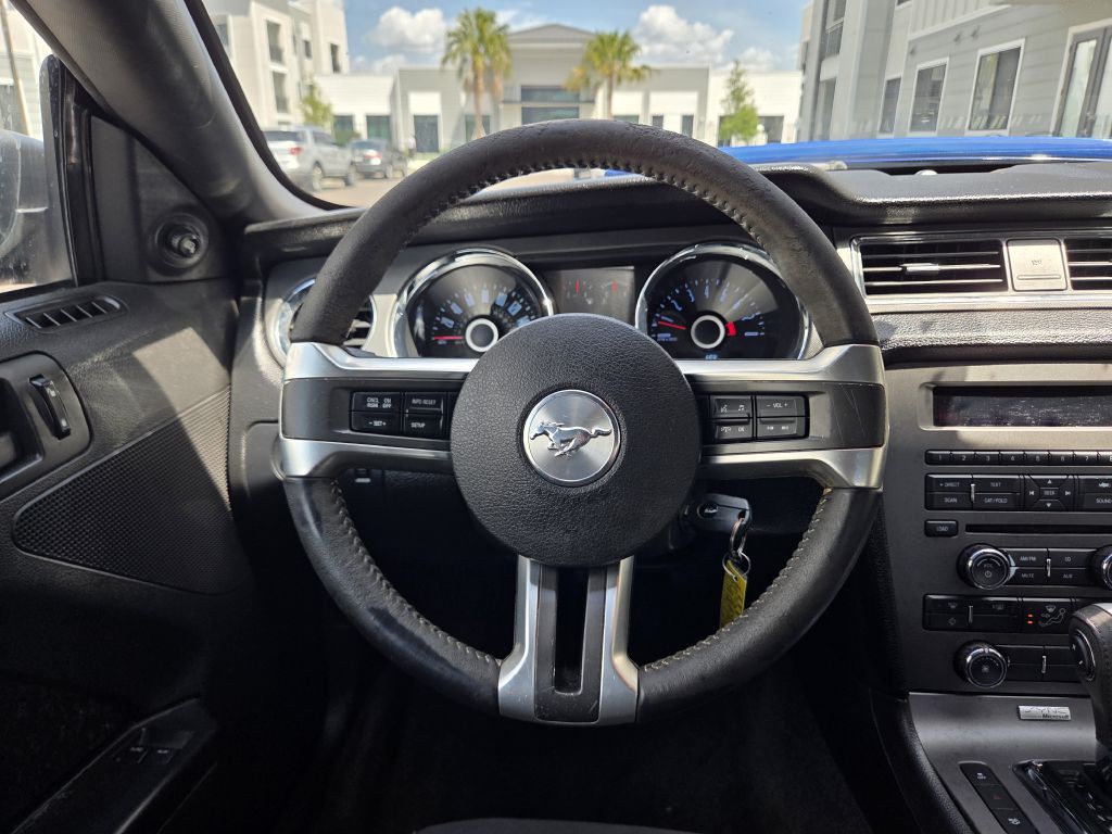 2014 Ford Mustang Image 29