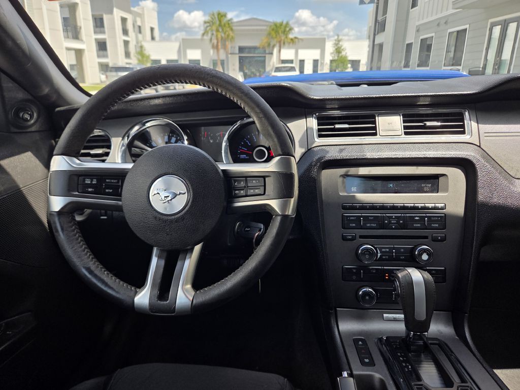 2014 Ford Mustang Image 30