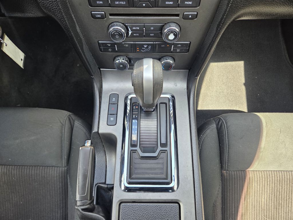 2014 Ford Mustang Image 33