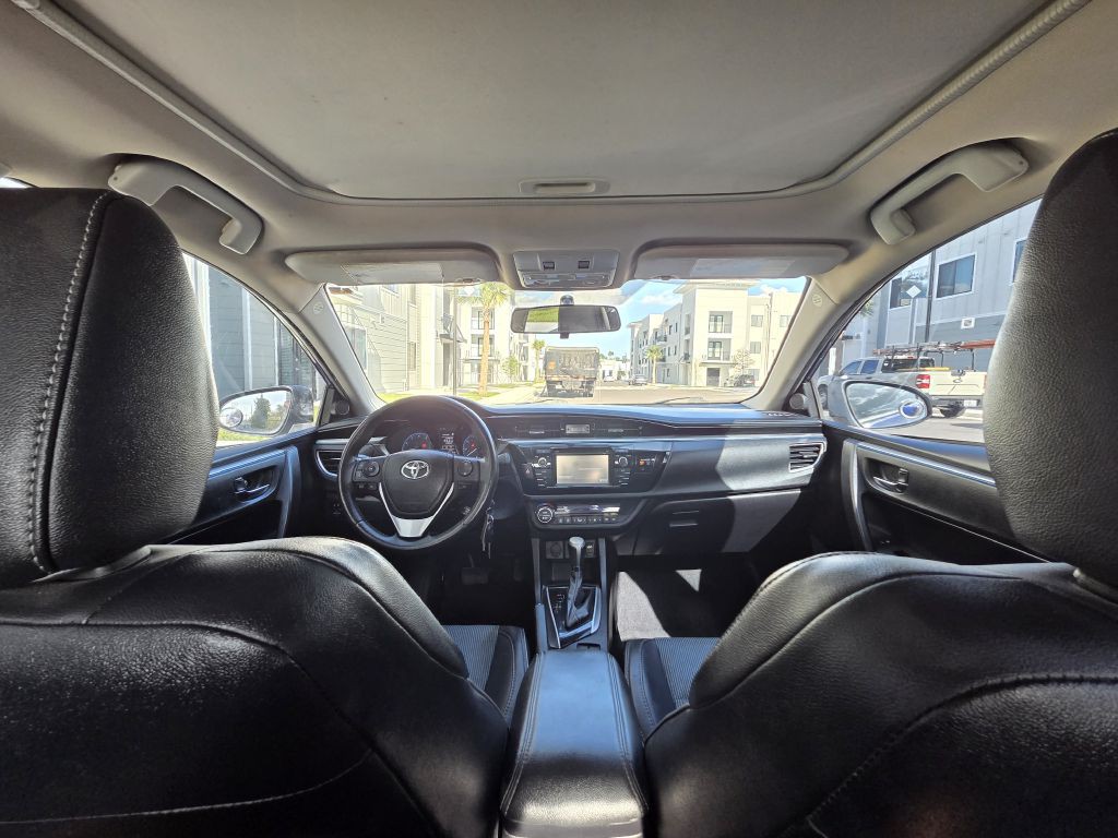 2014 Toyota Corolla Image 16