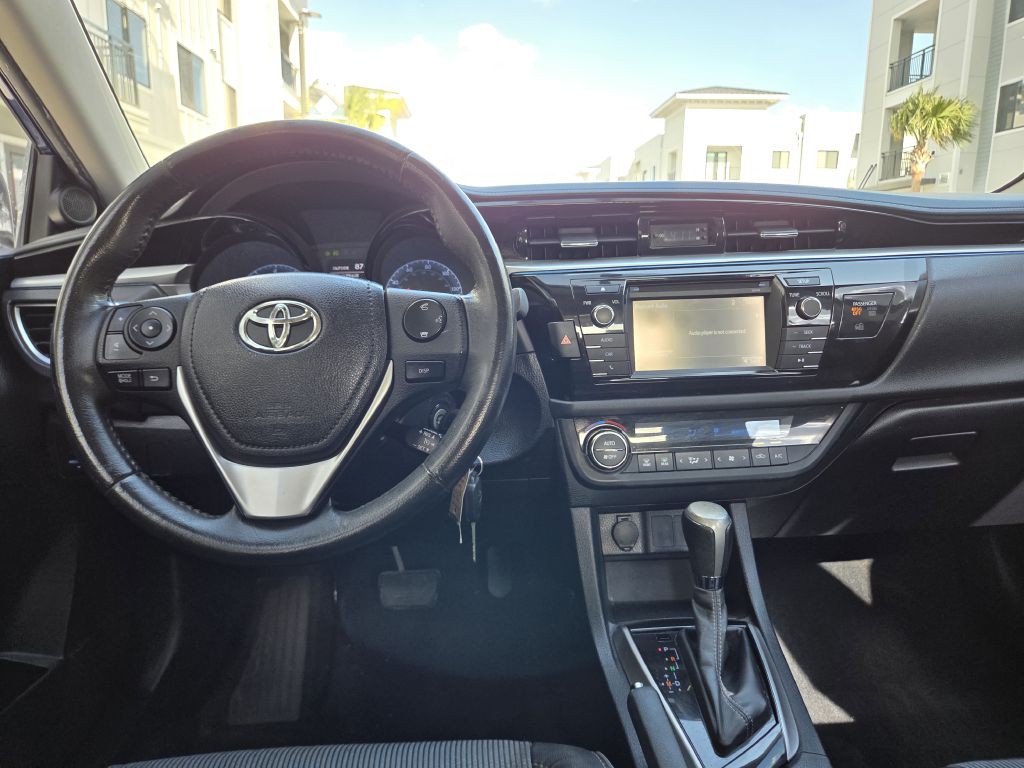2014 Toyota Corolla Image 20