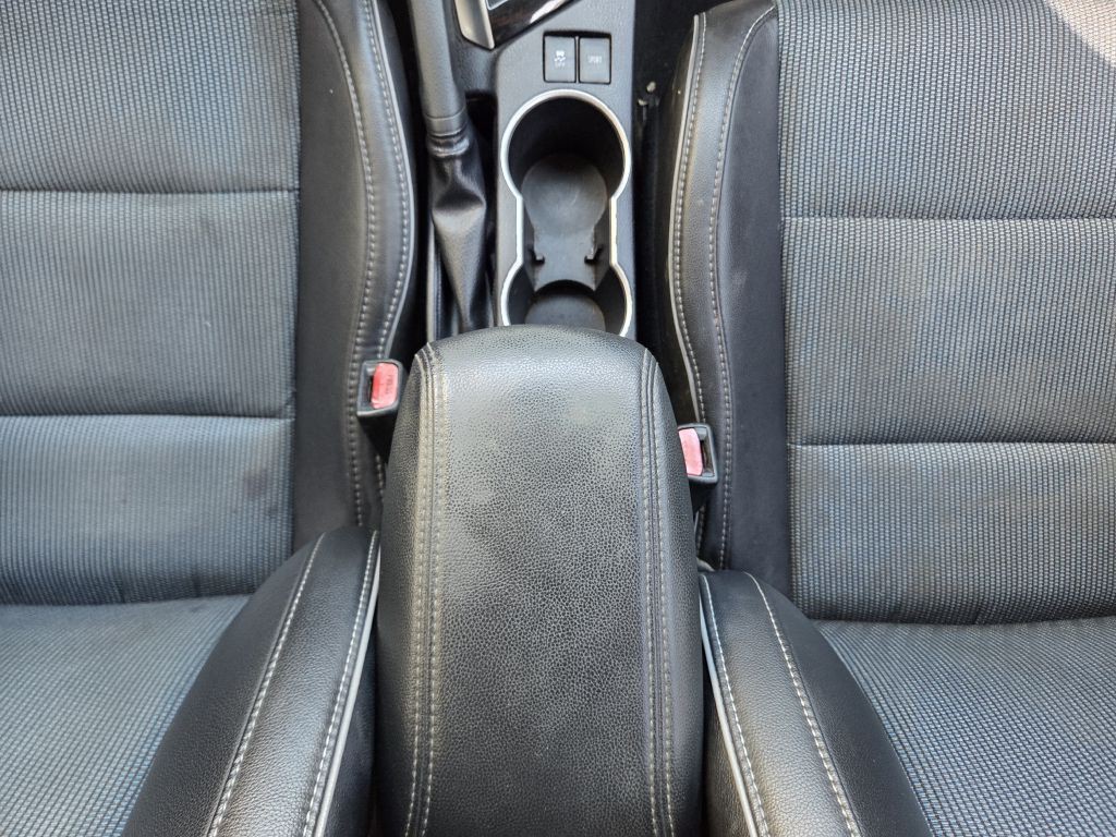 2014 Toyota Corolla Image 26