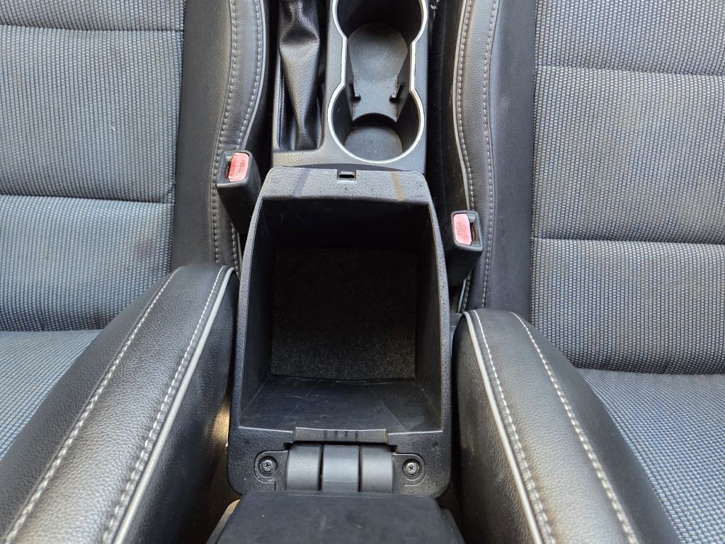 2014 Toyota Corolla Image 28