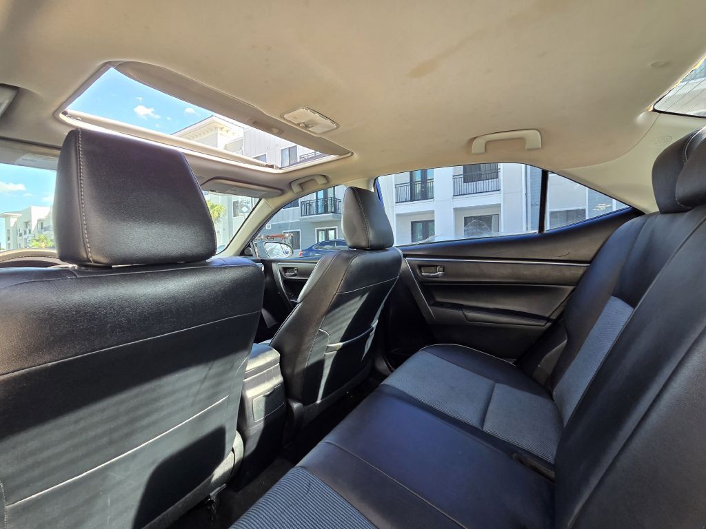 2014 Toyota Corolla Image 34