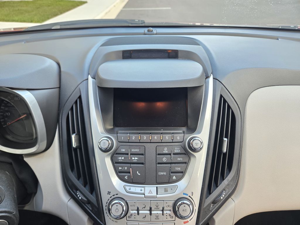 2013 Chevrolet Equinox Image 21