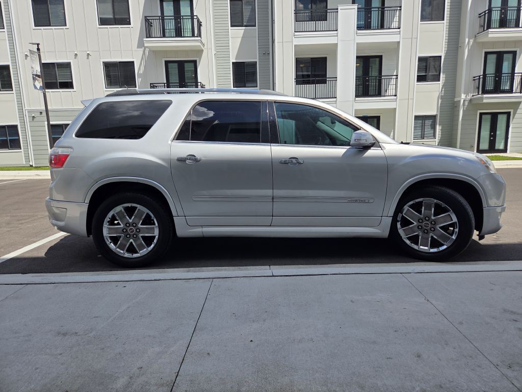 2012 GMC Acadia Image 5