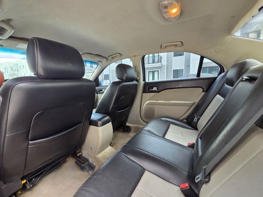 2007 Mercury Milan Image 32