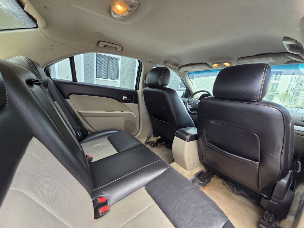 2007 Mercury Milan Image 35