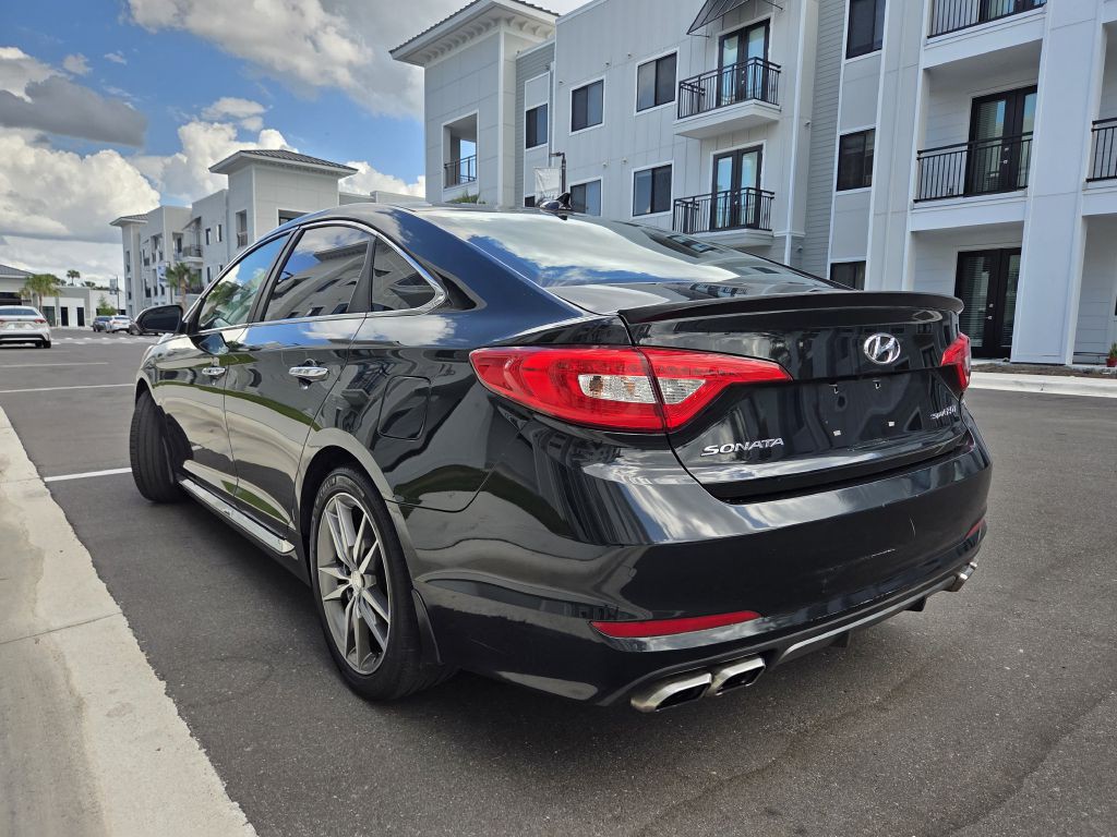 2015 Hyundai Sonata Image 9