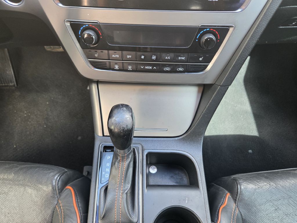 2015 Hyundai Sonata Image 25