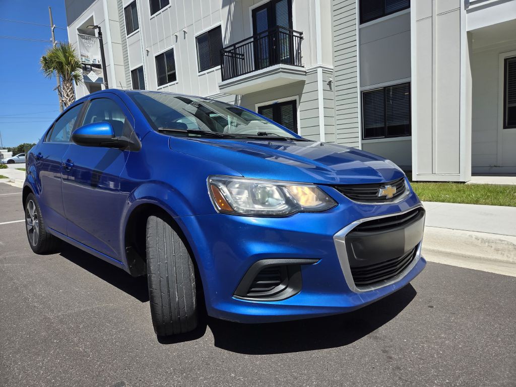 2017 Chevrolet Sonic Image 4