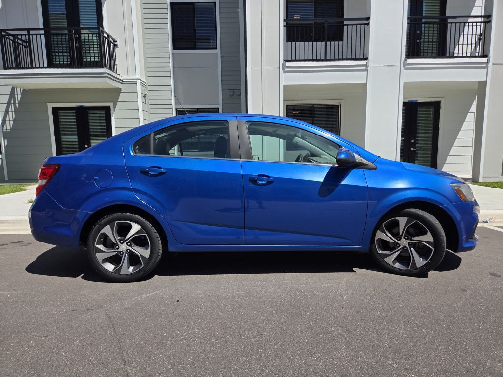 2017 Chevrolet Sonic Image 5