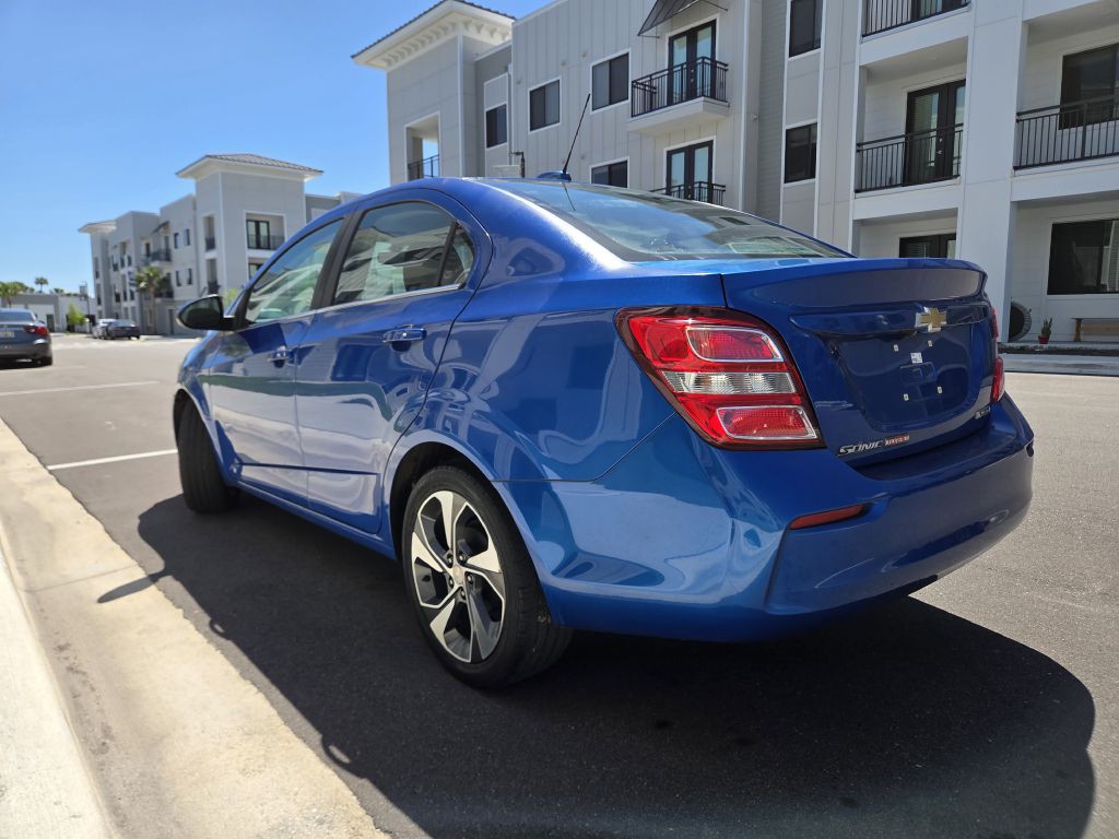 2017 Chevrolet Sonic Image 9