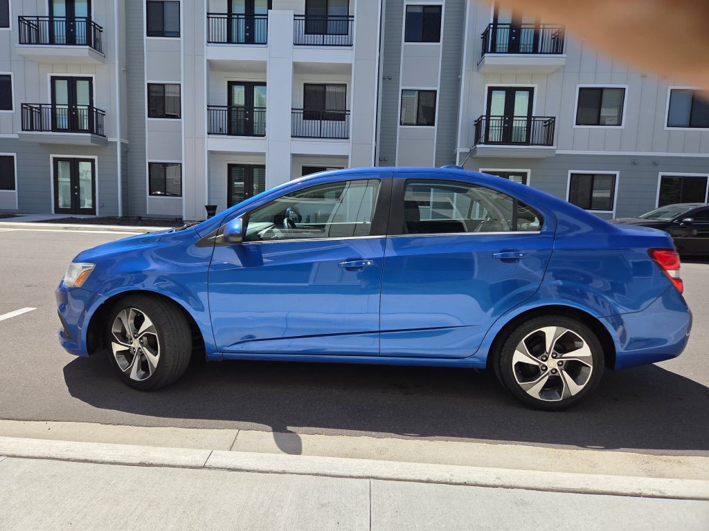 2017 Chevrolet Sonic Image 10