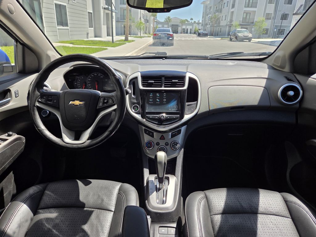 2017 Chevrolet Sonic Image 19