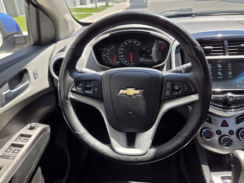 2017 Chevrolet Sonic Image 20