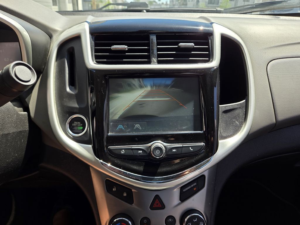 2017 Chevrolet Sonic Image 24