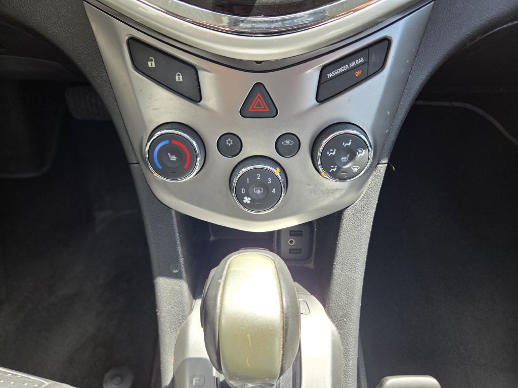 2017 Chevrolet Sonic Image 26