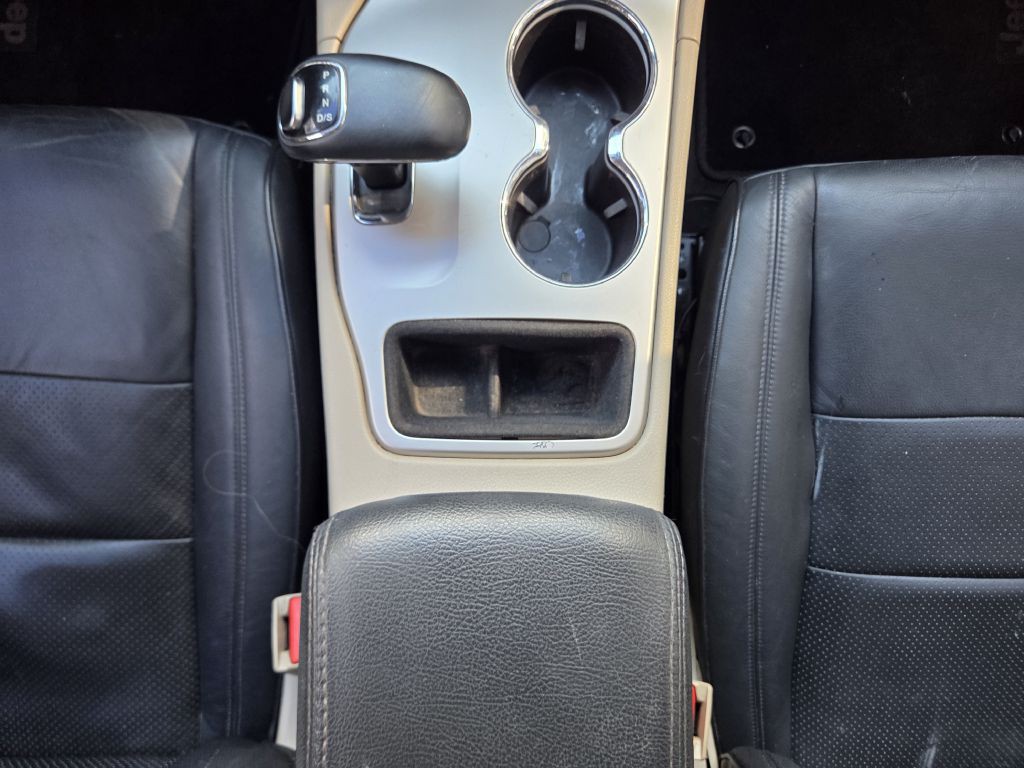 2014 Jeep Grand Cherokee Image 25