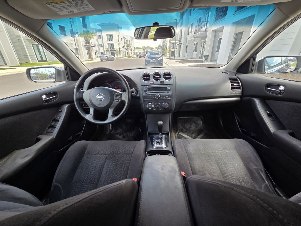 2012 Nissan Altima Image 18
