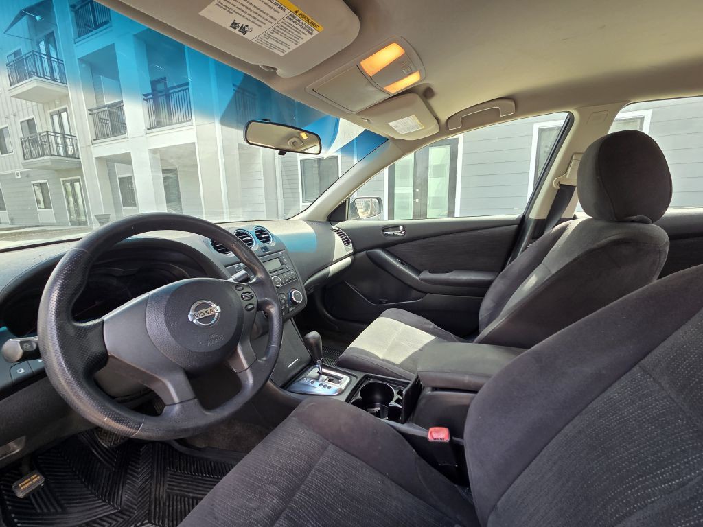 2012 Nissan Altima Image 32