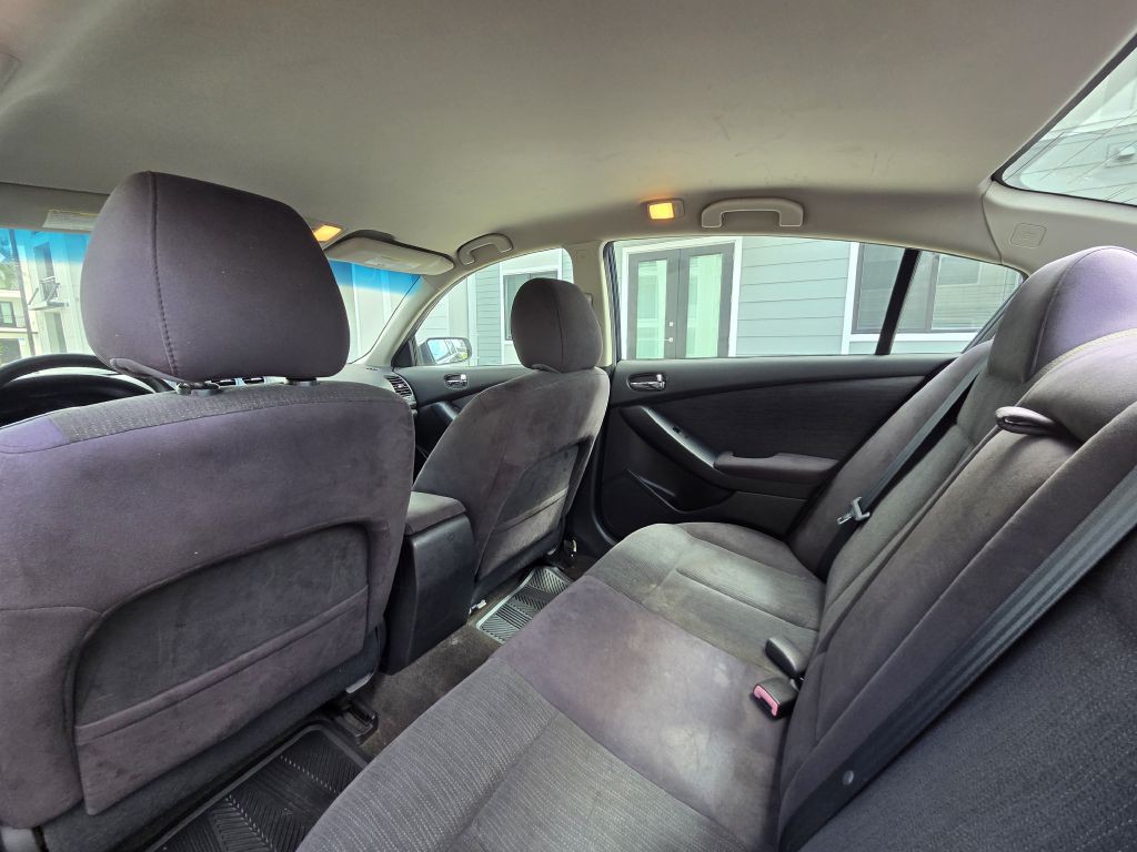 2012 Nissan Altima Image 35