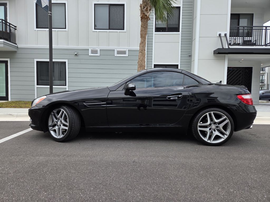 2015 Mercedes-Benz SLK-Class Image 18