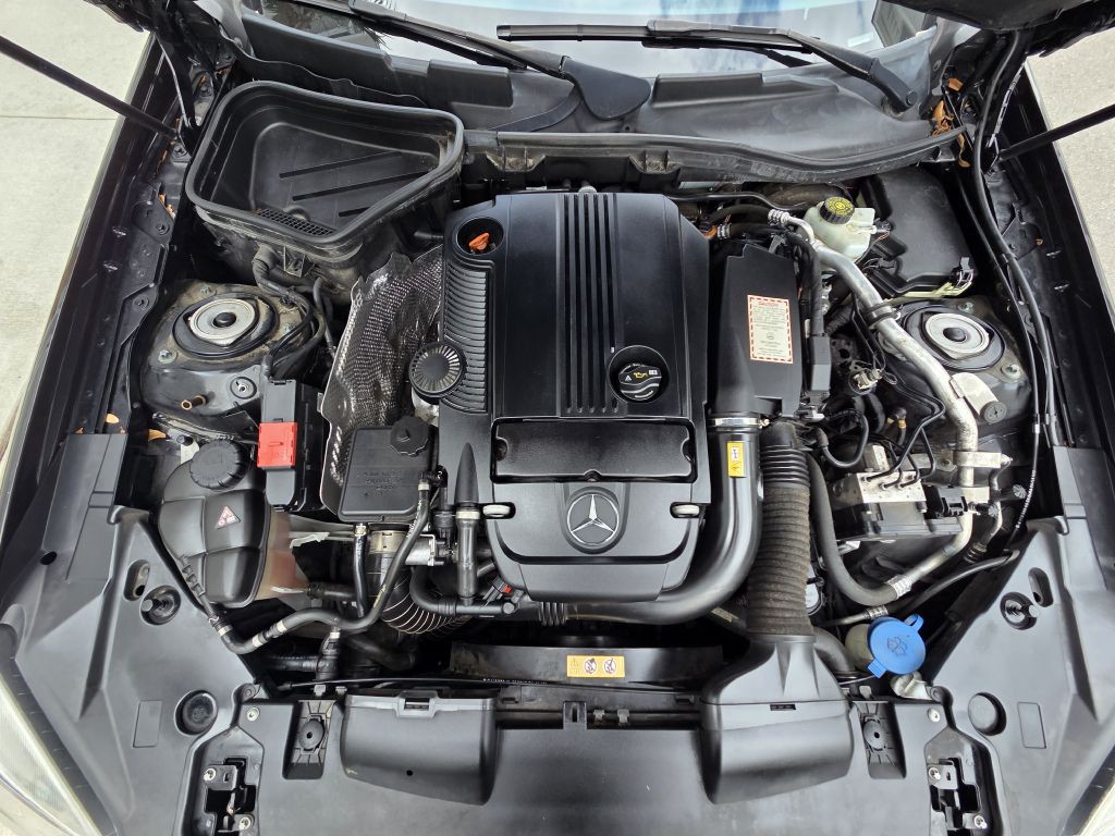 2015 Mercedes-Benz SLK-Class Image 20