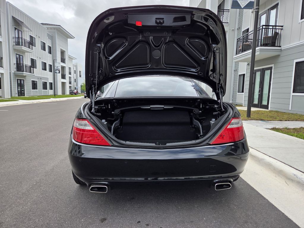2015 Mercedes-Benz SLK-Class Image 23