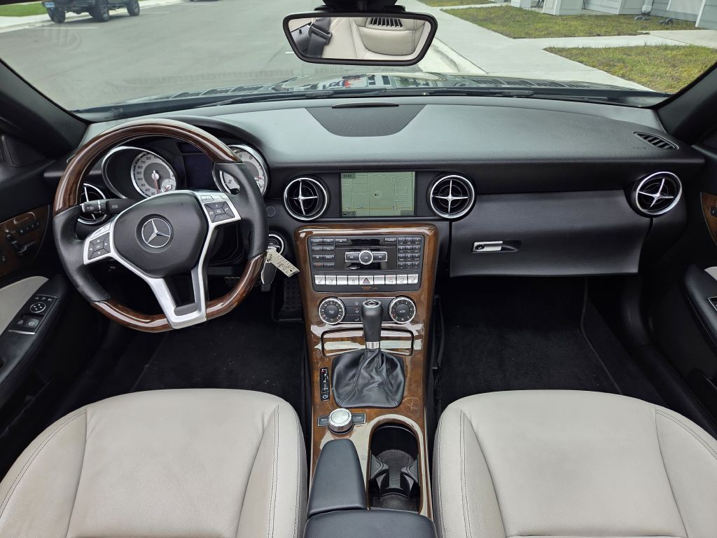 2015 Mercedes-Benz SLK-Class Image 36