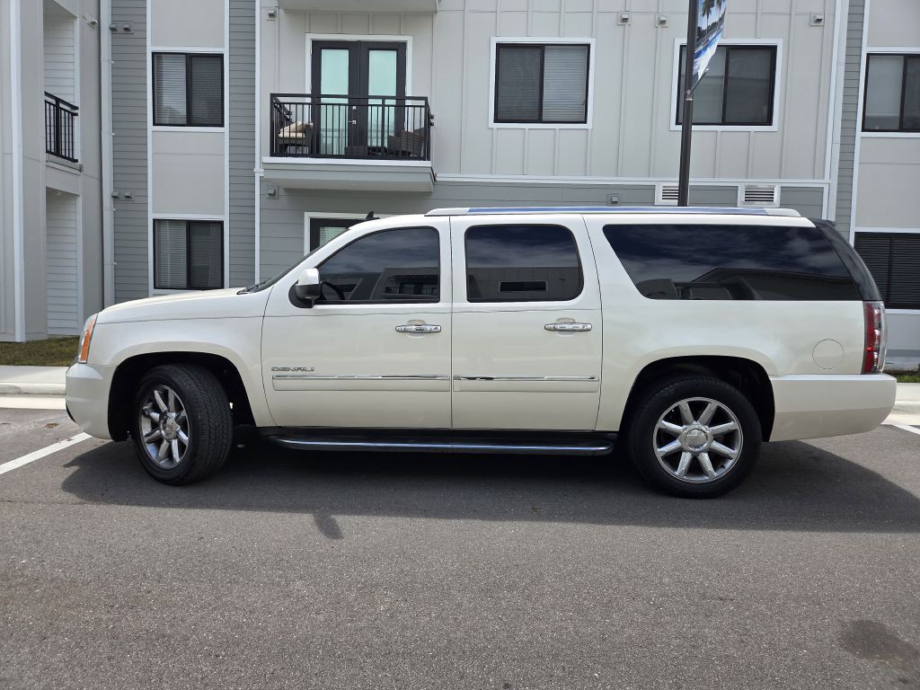 2013 GMC Yukon Image 10