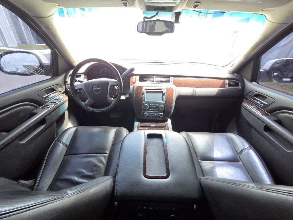 2013 GMC Yukon Image 18