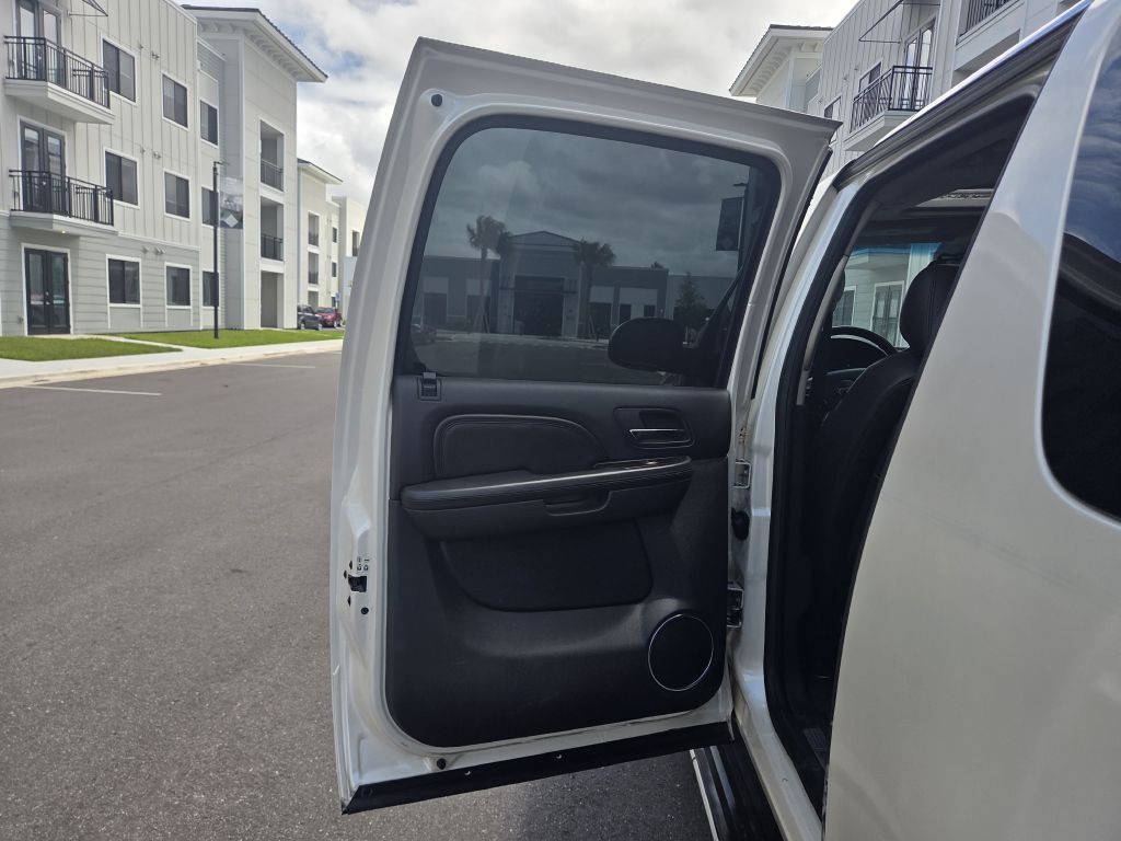 2013 GMC Yukon Image 44