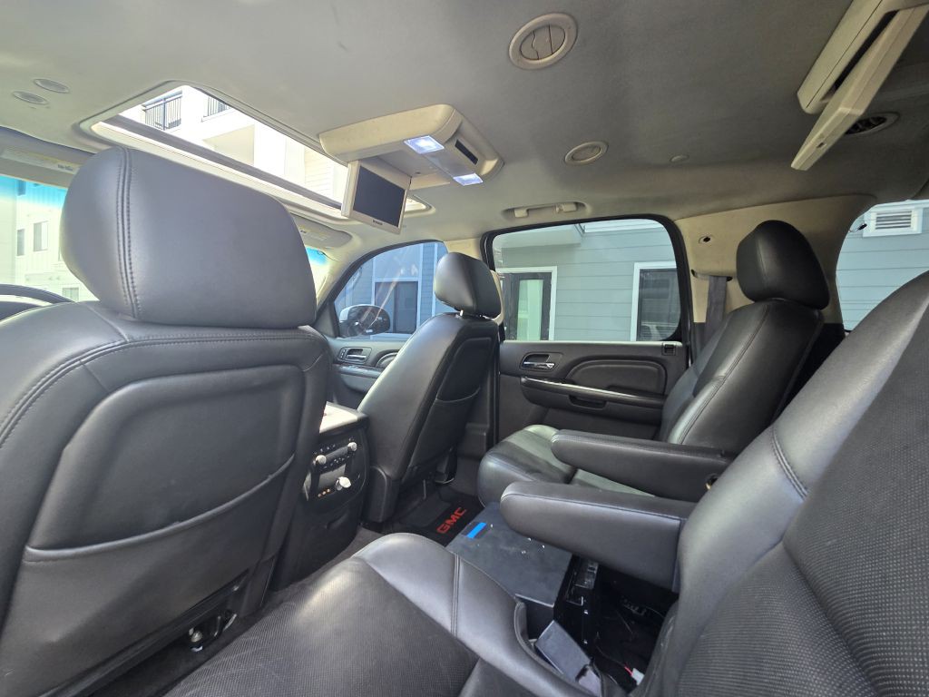 2013 GMC Yukon Image 45