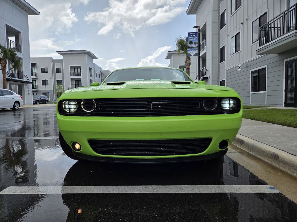 2023 Dodge Challenger Image 2