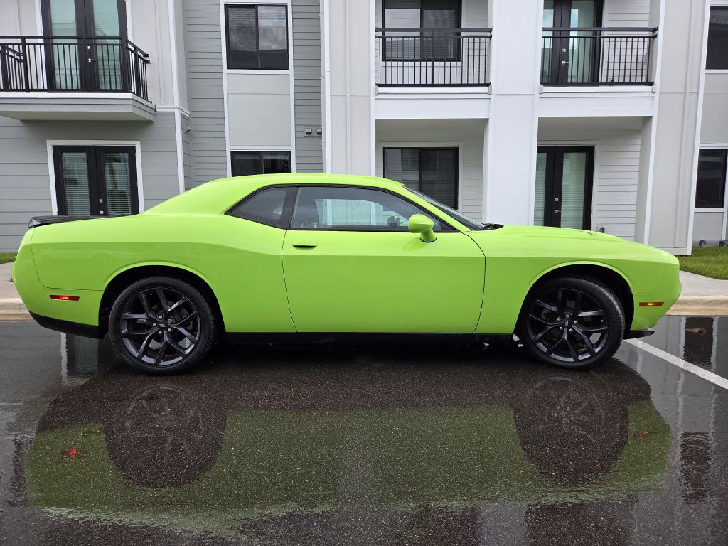 2023 Dodge Challenger Image 5