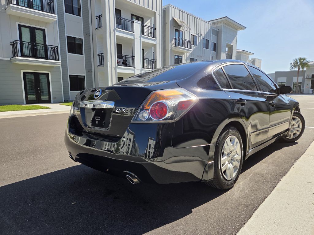 2012 Nissan Altima Image 6