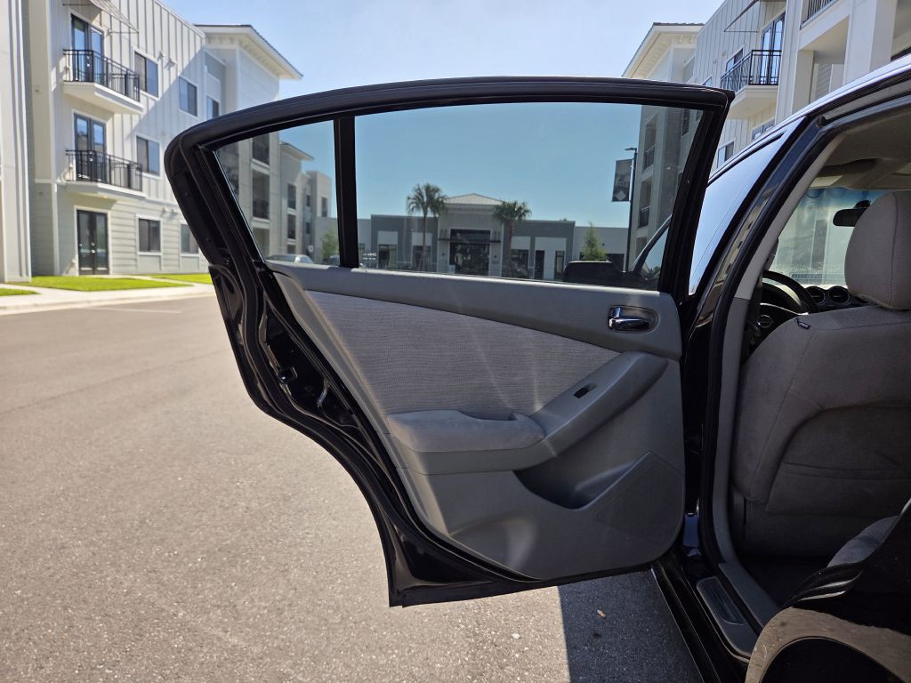 2012 Nissan Altima Image 36
