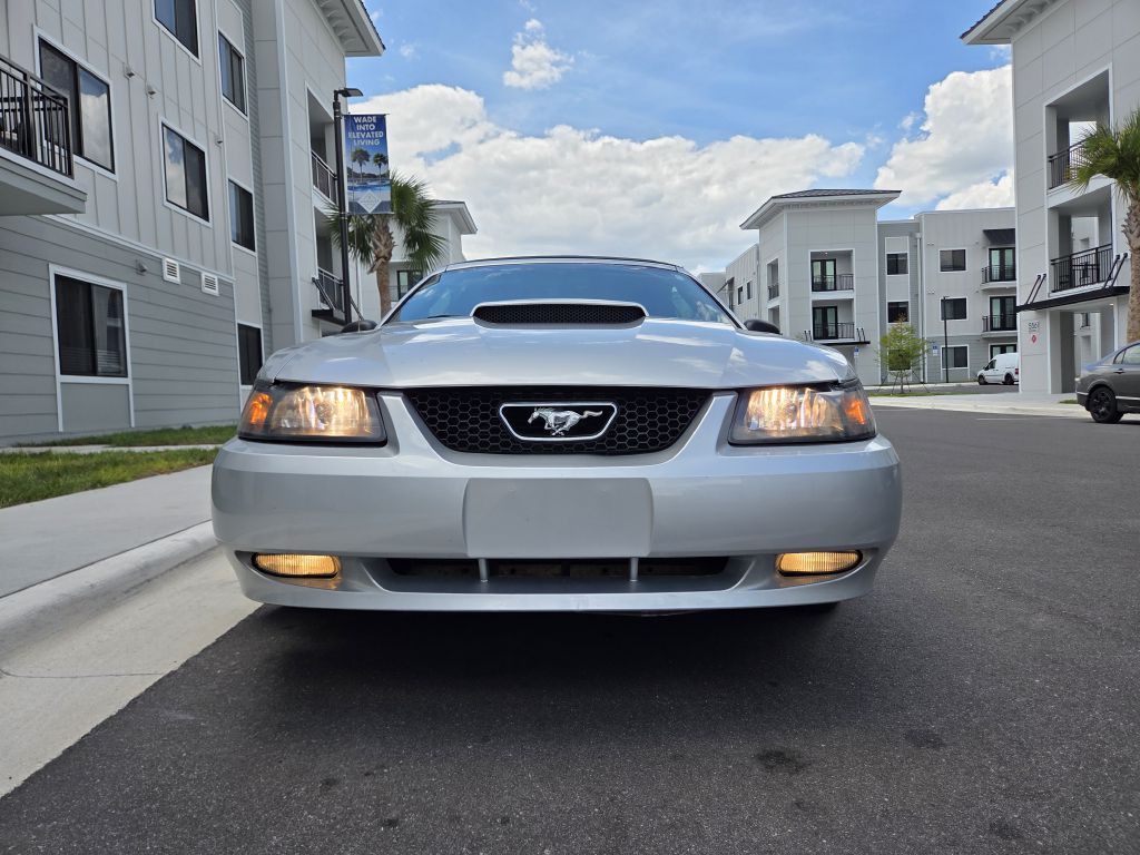 2004 Ford Mustang Image 3