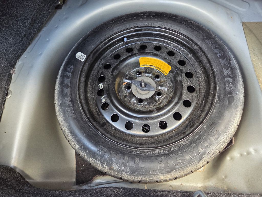 2004 Ford Mustang Image 23