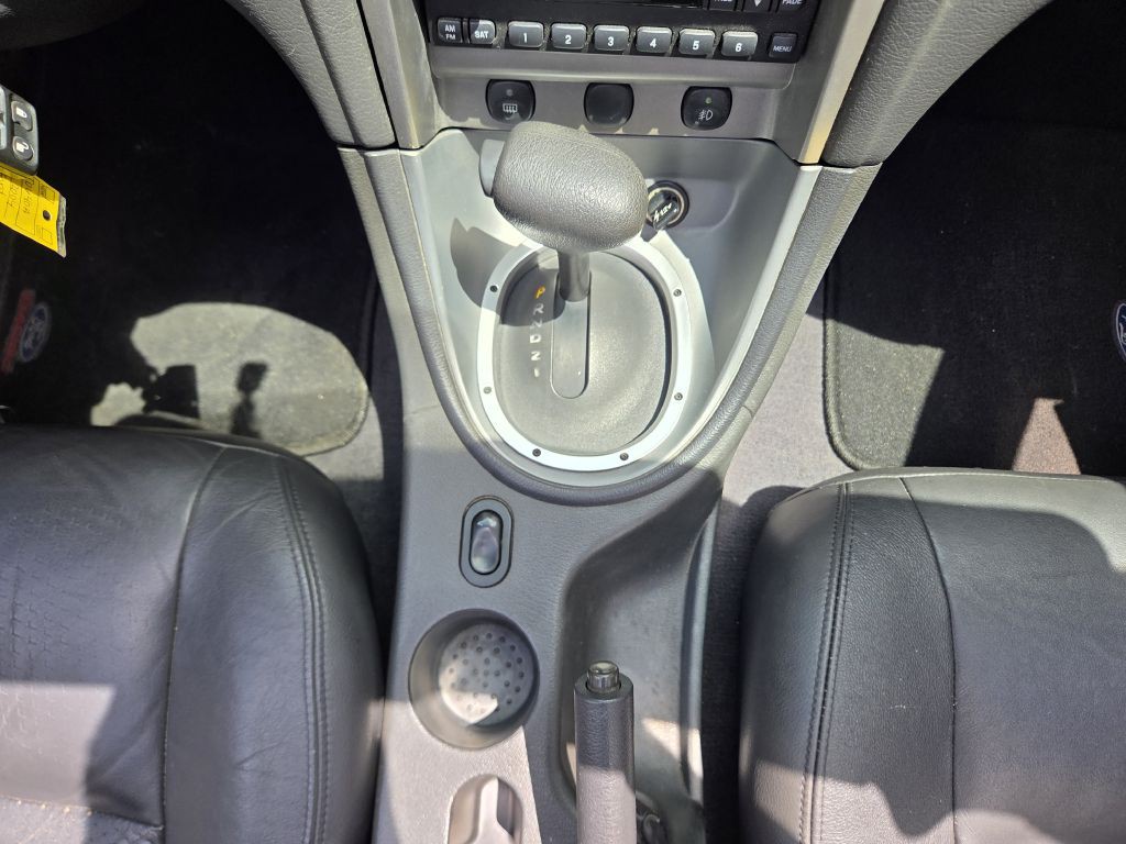 2004 Ford Mustang Image 43