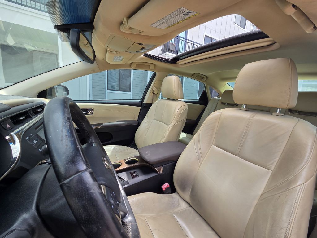 2013 Toyota Avalon Image 28
