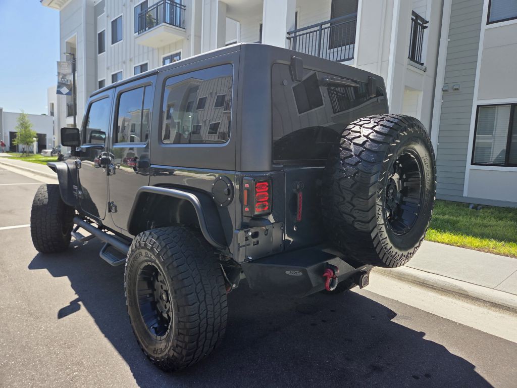 2017 Jeep Wrangler Unlimited Image 9