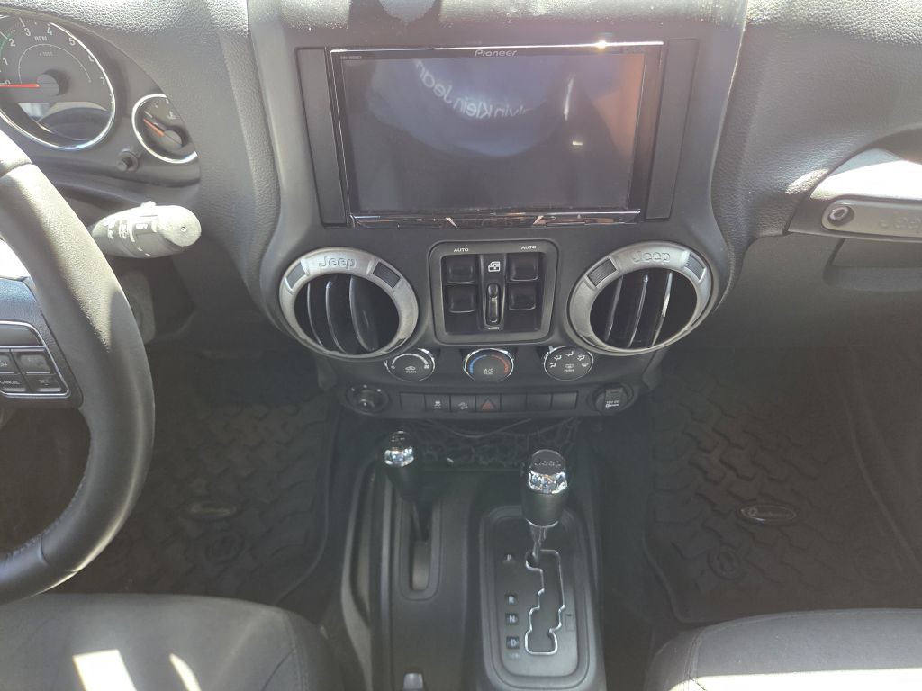 2017 Jeep Wrangler Unlimited Image 23
