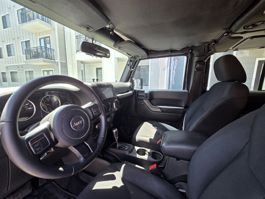 2017 Jeep Wrangler Unlimited Image 34