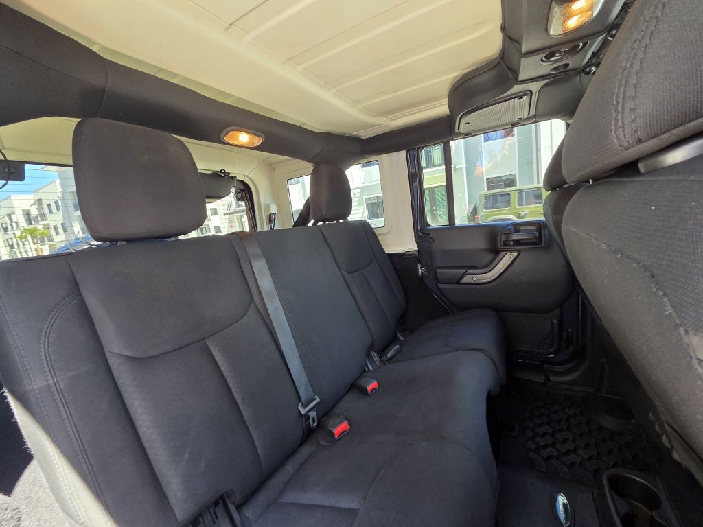 2017 Jeep Wrangler Unlimited Image 41