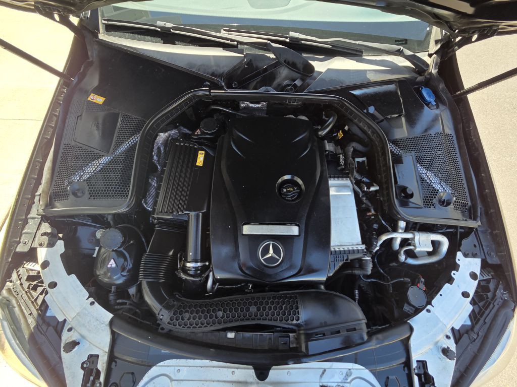 2016 Mercedes-Benz C-Class Image 13