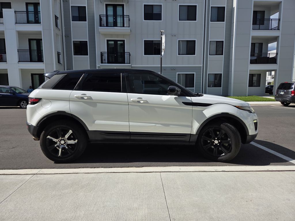 2016 Land Rover Range Rover Evoque Image 5