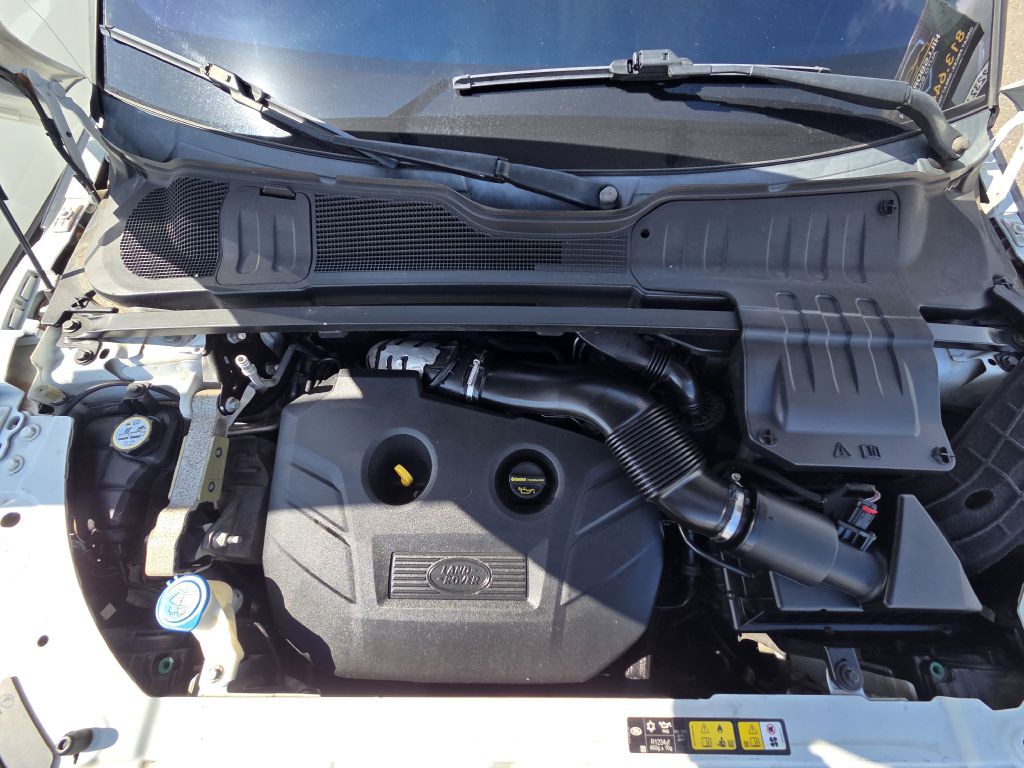2016 Land Rover Range Rover Evoque Image 14